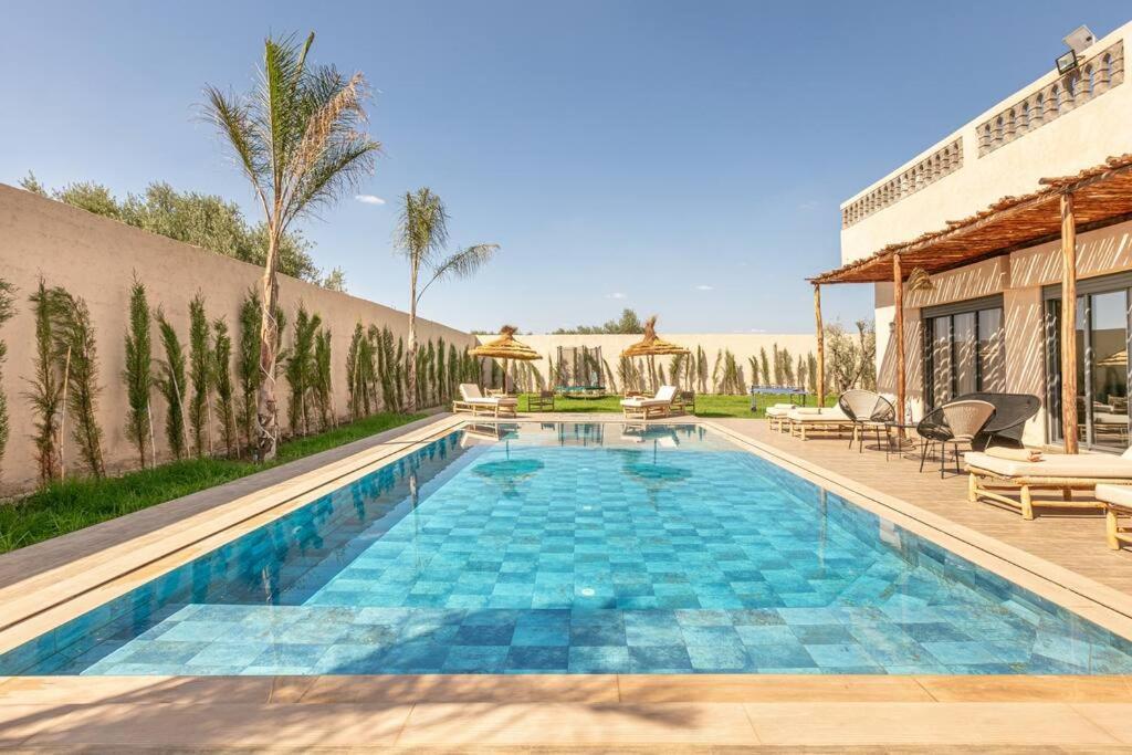 Villa Leila,Piscine , Grand Jardin, Jeux , Cuisiniere Marrakesh Ngoại thất bức ảnh